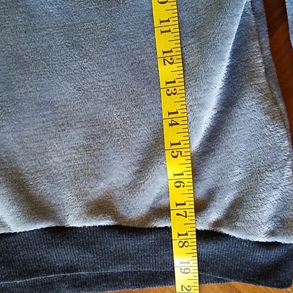 “VIBES” plush soft cropped sweater by Mink Pink! - Picture 3 of 4